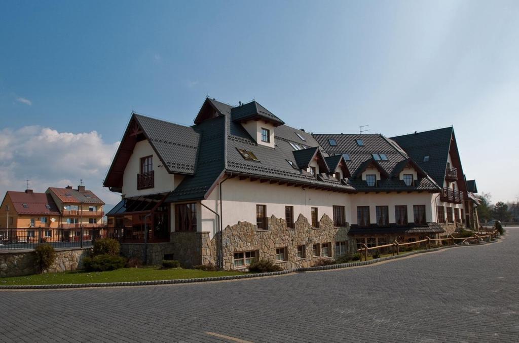 Skalny Dworek Нови Тарг Екстериор снимка